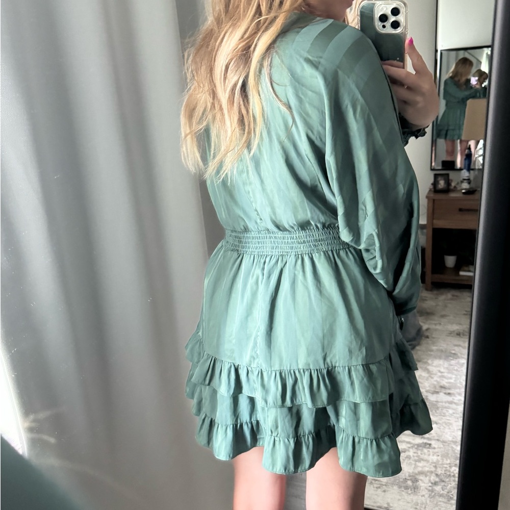 Elegant Green Stripe Ruffle Summer Spring Dress - Picture 5 of 13